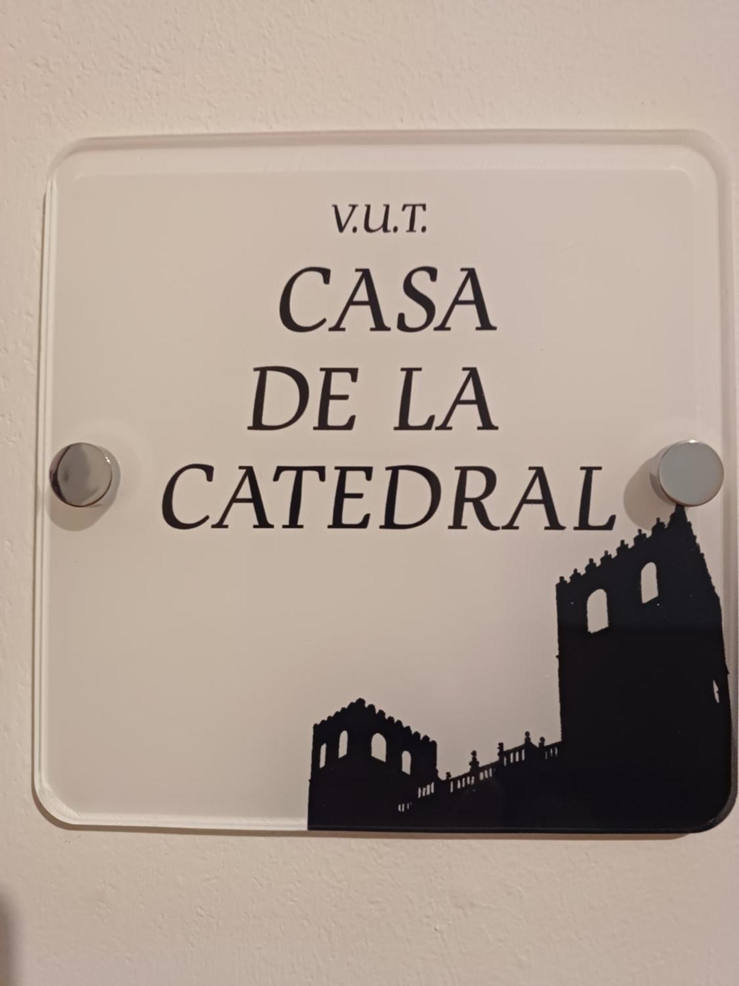 Vut Casa De La Catedral Baja Apartment Siguenza Luaran gambar